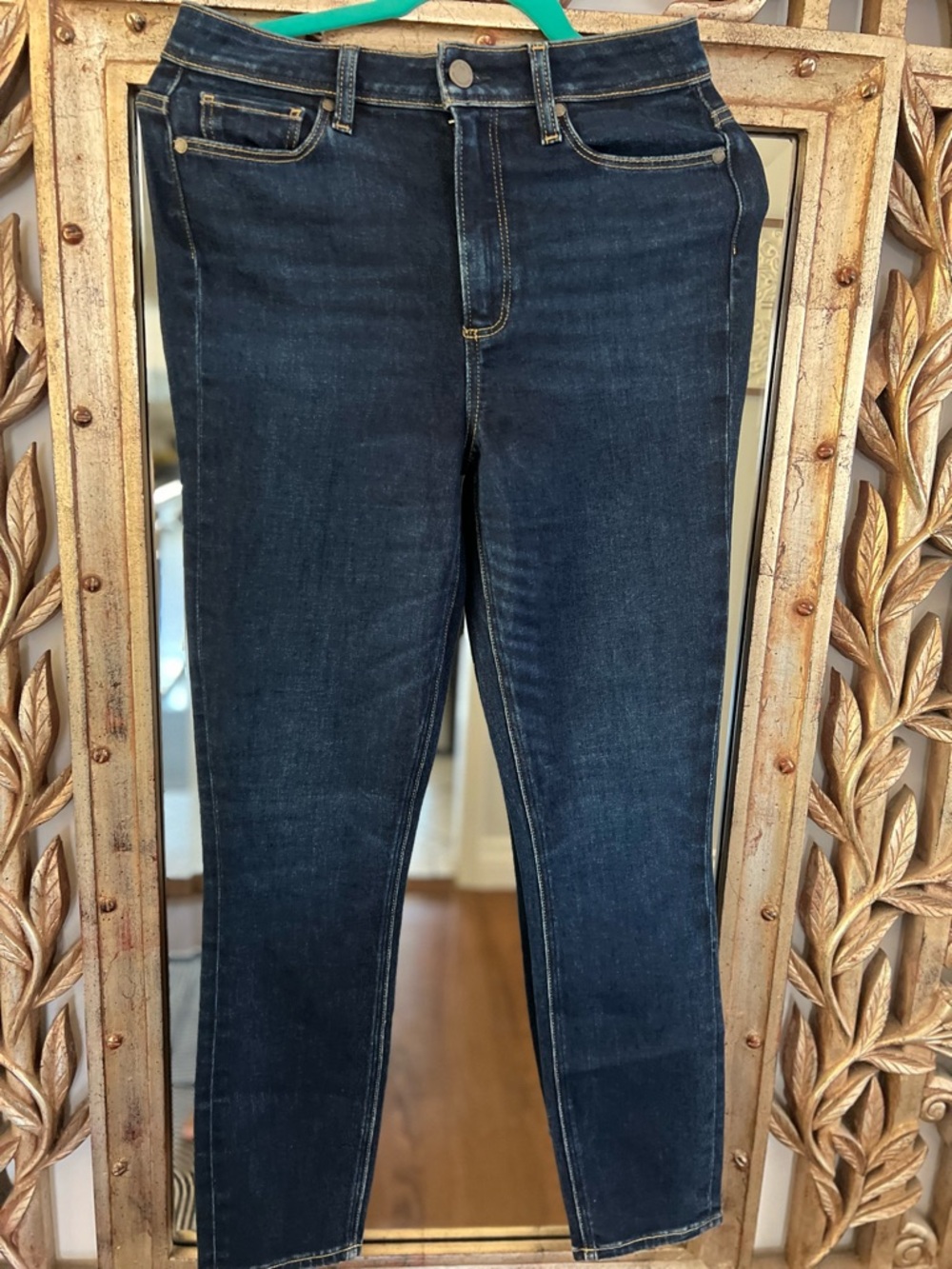 NWOT PAIGE Dark Blue Skinny Jeans